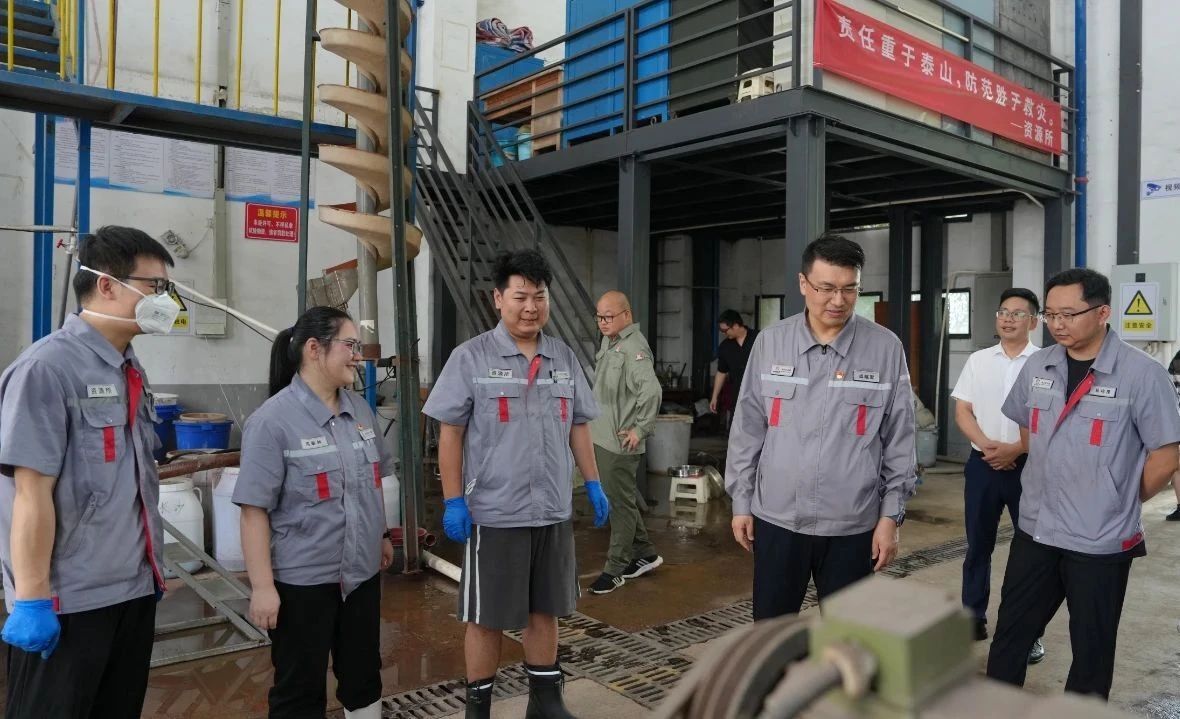 長(zhǎng)沙礦冶院多措并舉護(hù)航汛期高溫安全生產(chǎn)